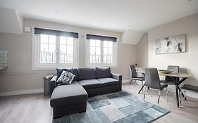 Kennington Apartment D/Apartment